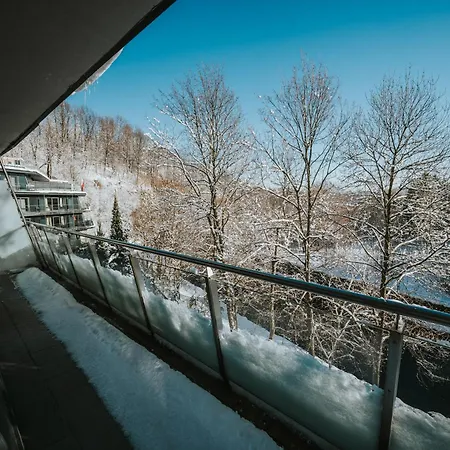 Visitzakopane - Cristal アパート *